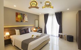 Hera Hotel Airport
